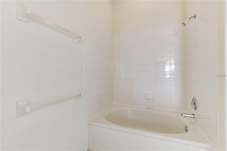 Building Photo - 2488 Lake Woodberry Cir