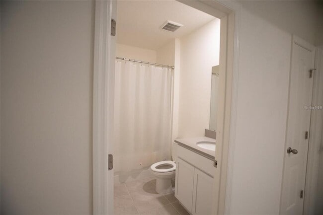 Building Photo - 5062 Foxglove Cir