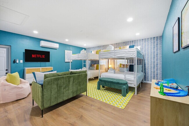 Building Photo - 11988 117th St N