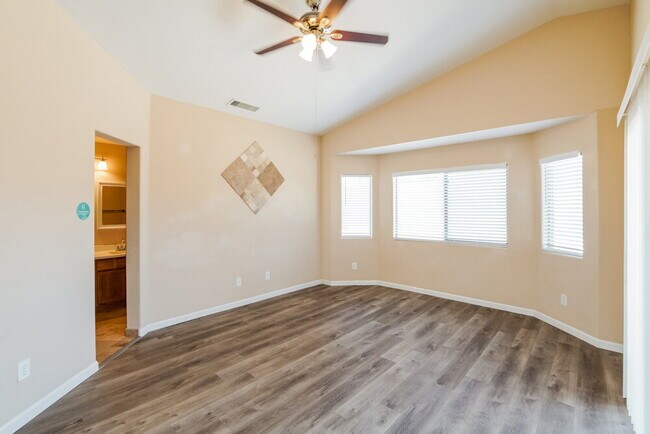 Building Photo - 25670 W St Kateri Ct
