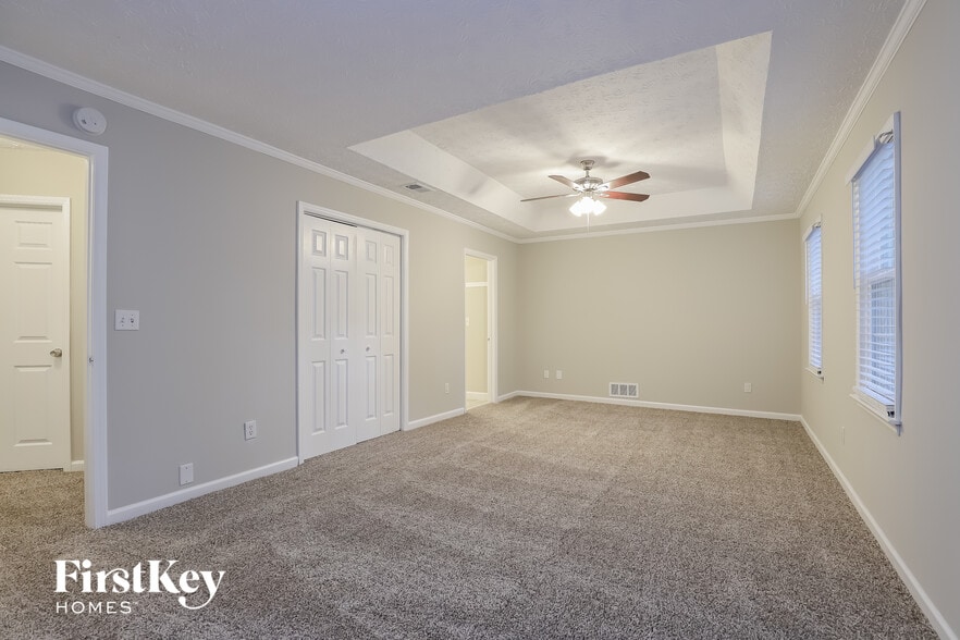 Building Photo - 3585 Chastain Ct