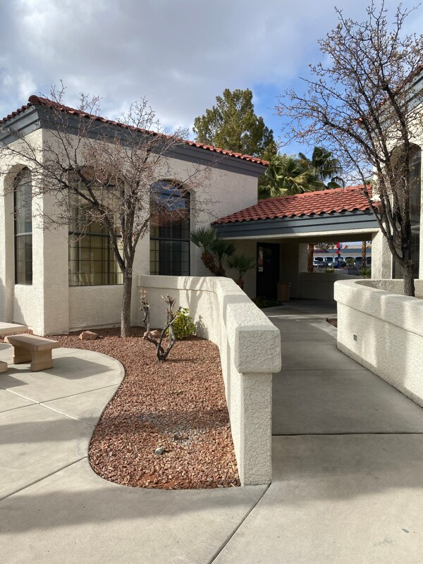 Building Photo - 8455 W Sahara Ave