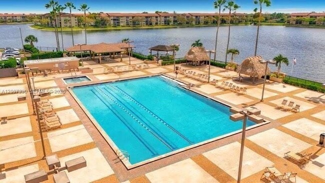 Building Photo - 12501 SW 14th St