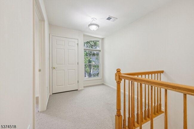 Building Photo - 618 Turlington Ct