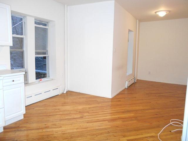 Interior Photo - 234-236 Thompson Street
