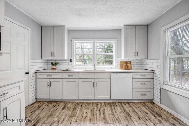 Building Photo - 5308 US-17