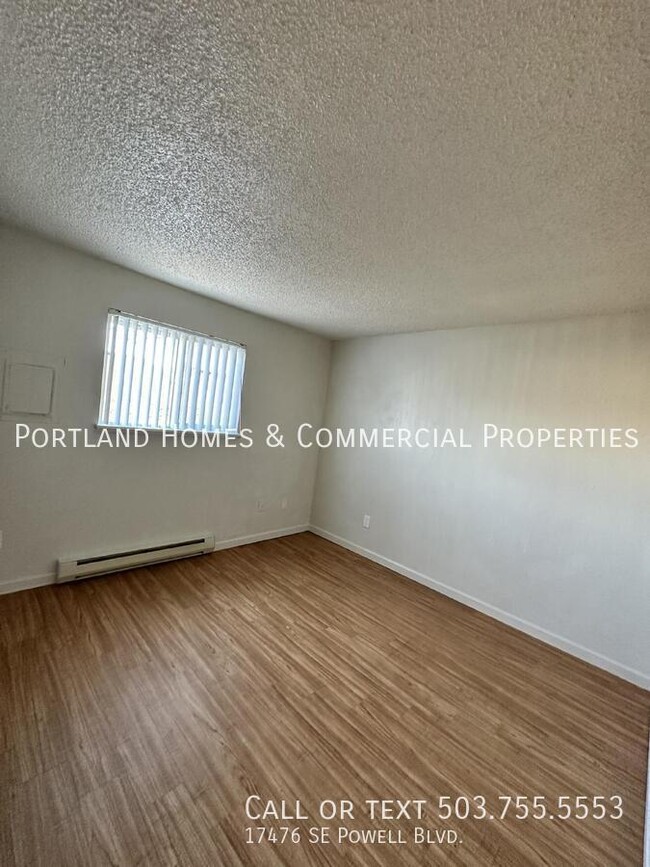 Building Photo - 3 - Bedroom Apartment, Upstairs, Near Tran...