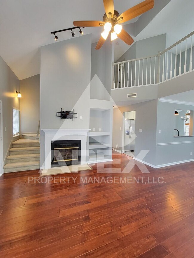 Building Photo - Beautiful 3 Bd/2.5 Ba Single Family home w/Bonus Rm in West Knoxville!
