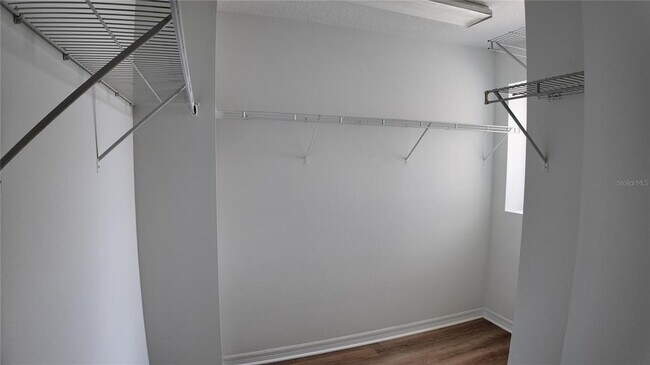Building Photo - 212 Winter Nellis Cir