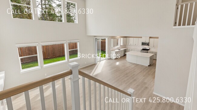 Building Photo - 2319 Boxcar Ct NE