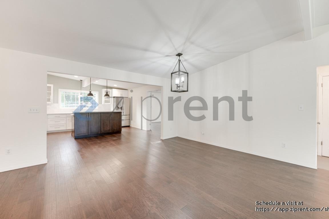 Building Photo - 1249 149th Pl SE