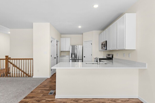 Building Photo - 297 Osprey Ct