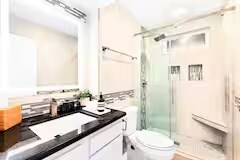 Building Photo - 14225 Mango Dr