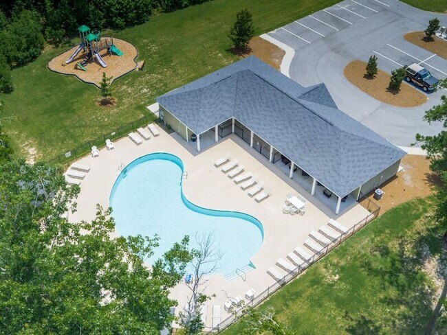 Building Photo - 285 Cantle Dr
