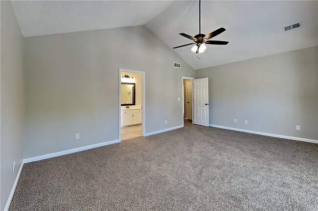 Building Photo - 3705 Patterstone Dr