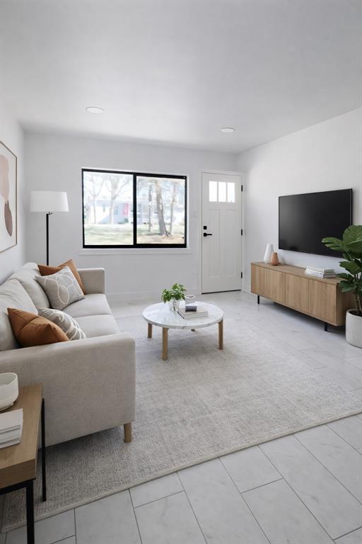 Building Photo - 2014 Pecan St