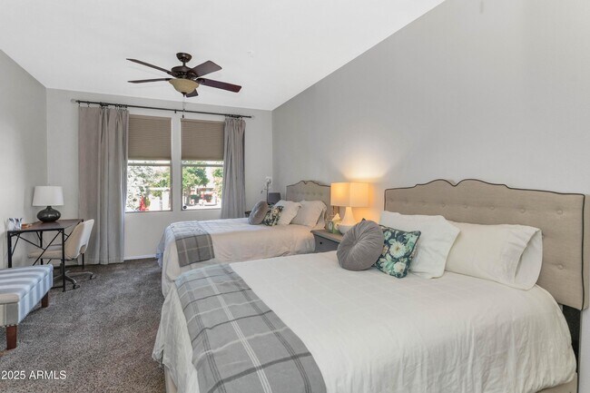 Building Photo - 20100 N 78th Pl