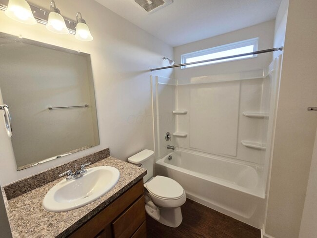 Building Photo - 2132 Canter St