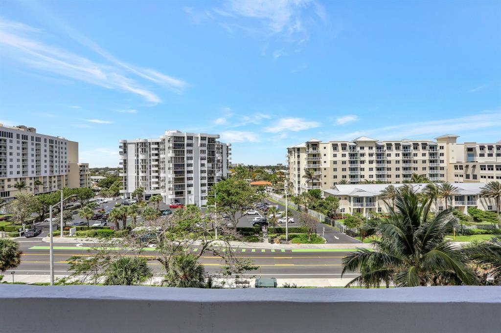 Building Photo - 1360 S Ocean Blvd