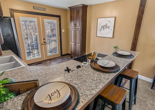 Building Photo - LOOK AT THIS GEM!  Schedule A Tour Today!!