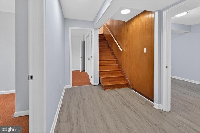 Building Photo - 3505 N St SE