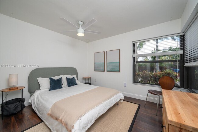 Building Photo - 511 SW 168th Ave