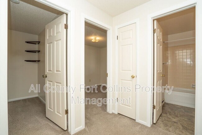 Building Photo - 1716 Erin Ct