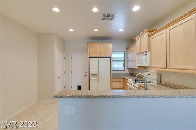 Building Photo - 5985 Falconer Ave