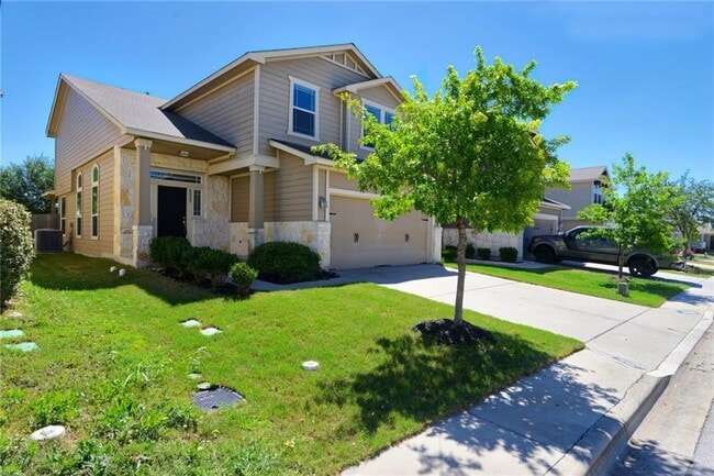 Building Photo - 8809 White Ibis Dr