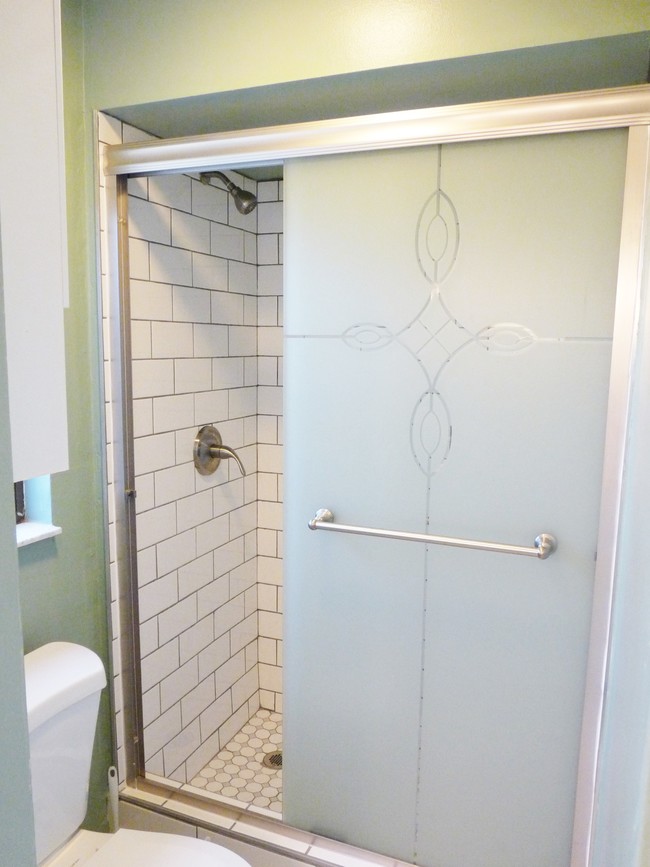 Master Bath with Walk-in Shower - 1510 Oriole St