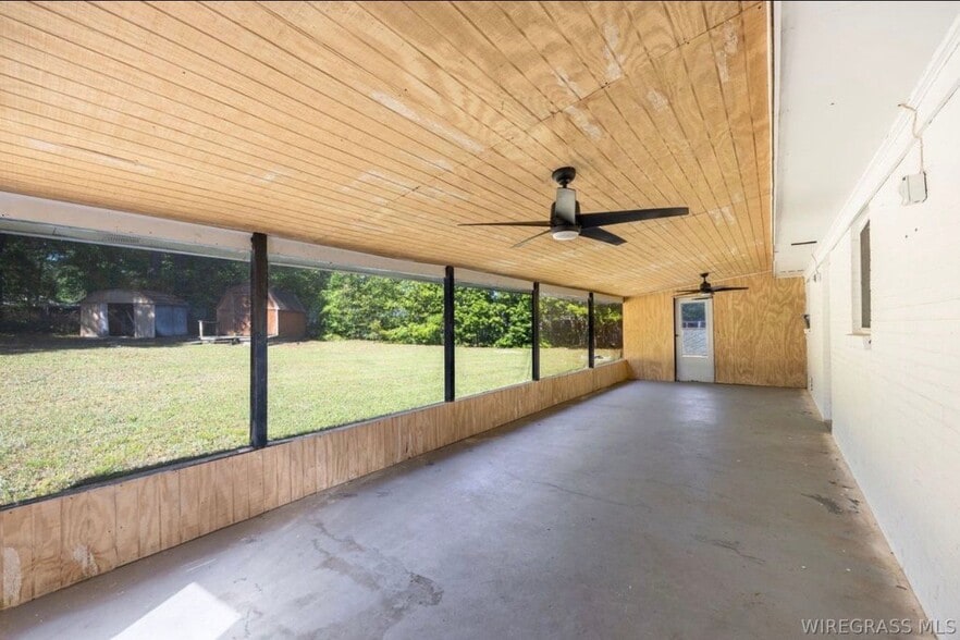 Building Photo - 209 Briarhill Rd