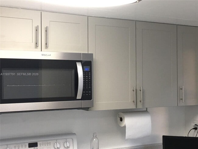 Building Photo - 2454 NW 52nd Ave