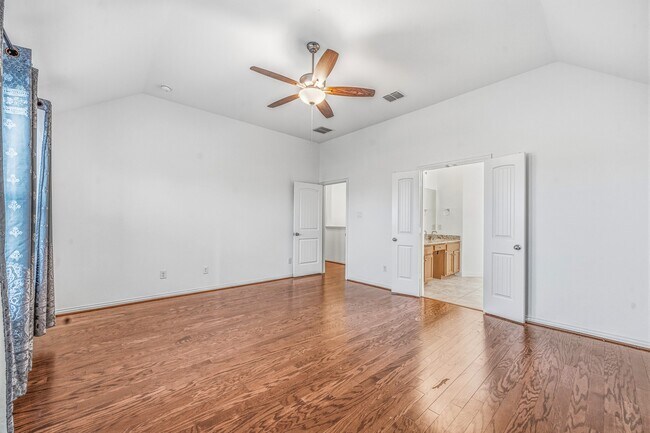 Building Photo - 3519 Sunburst Ct