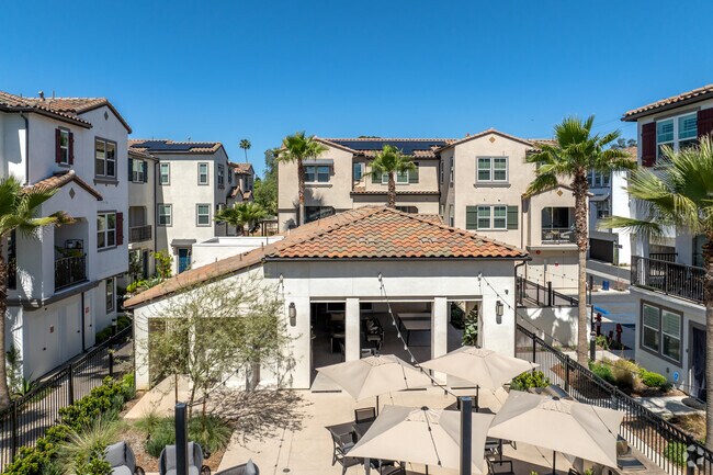 Building Photo - Eclipse