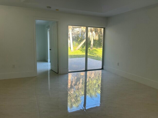 Building Photo - 9201 NW 55th St