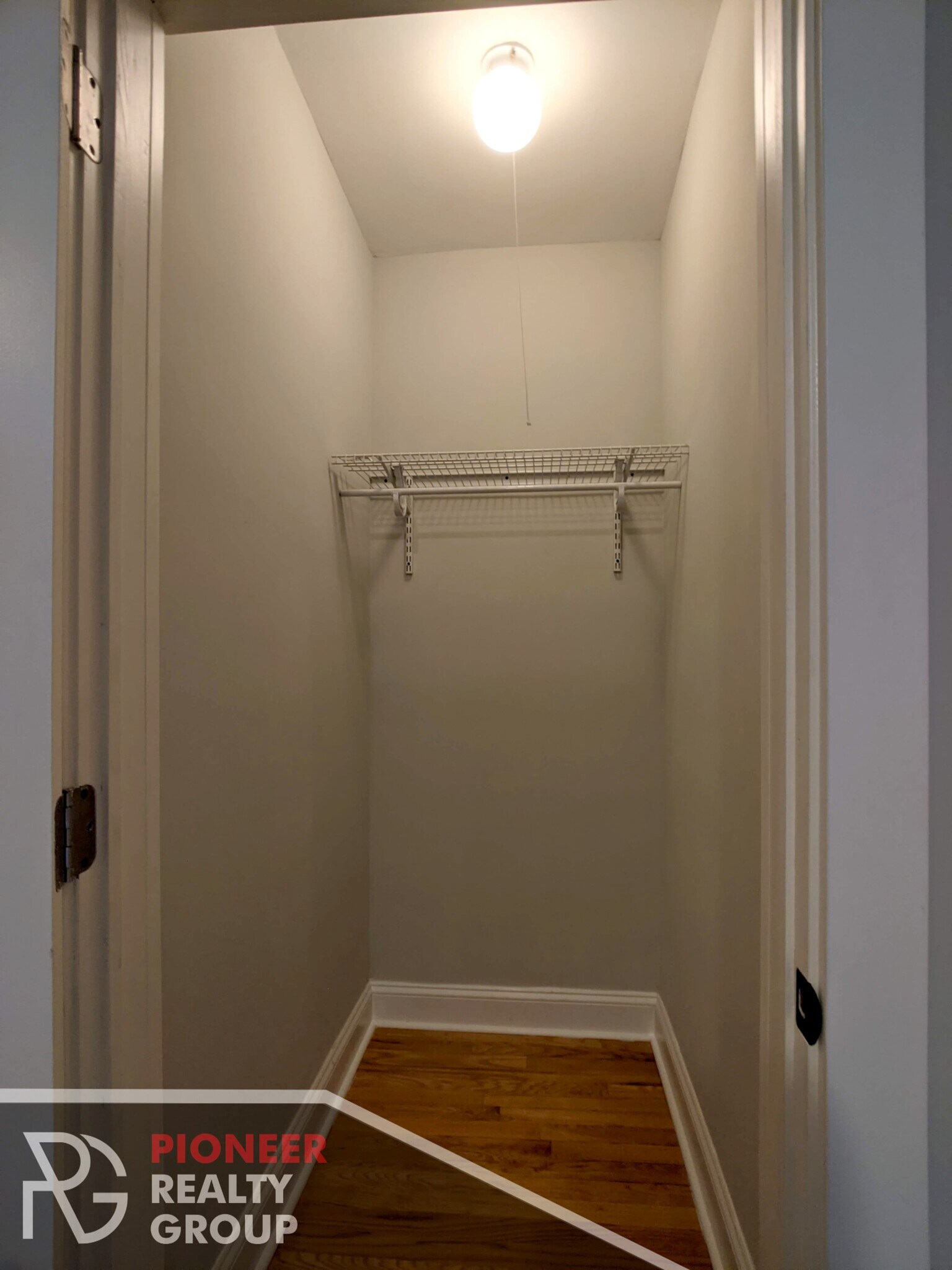 Building Photo - 618 W Patterson Ave