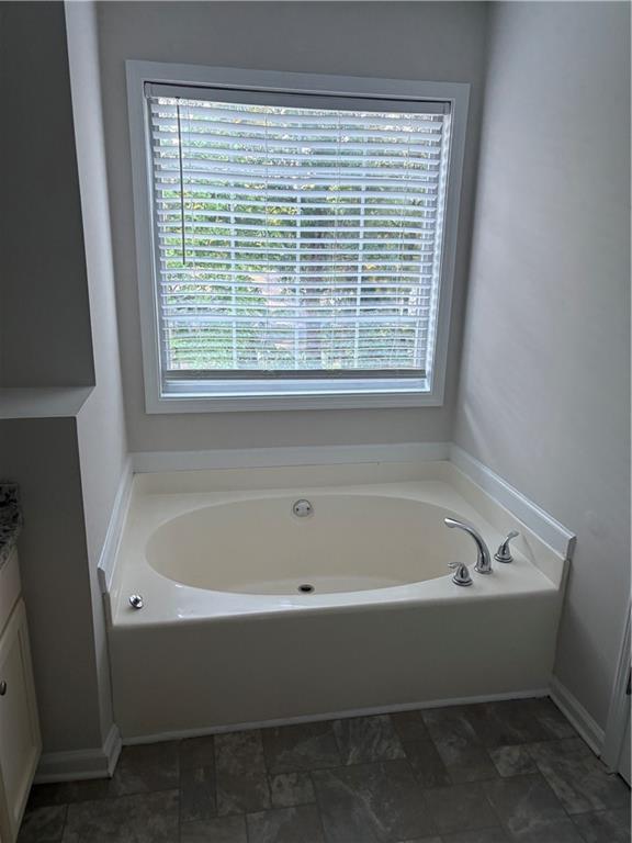 Building Photo - 2575 Hamilton Chase Run