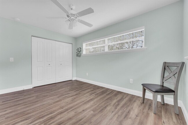 Building Photo - 9860 NW 3rd St