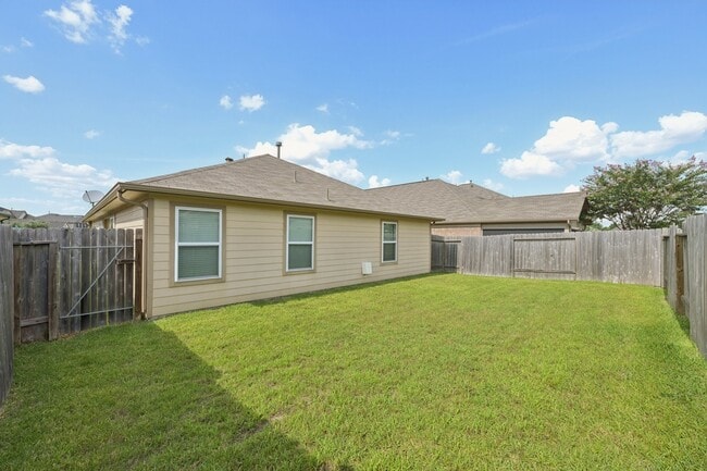 Building Photo - 2222 Mountain Quail Wy