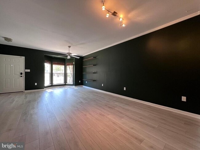 Building Photo - 6722 Emmanuel Ct