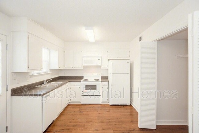 Building Photo - 4011 Wheeler Woods Rd