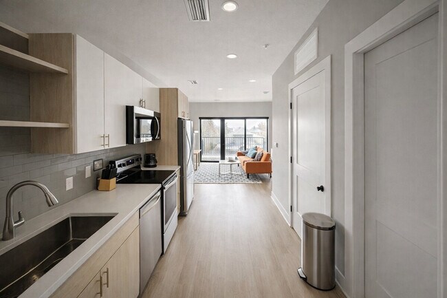 Building Photo - 4624 Farnam St