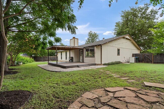 Building Photo - 10709 Onyx Cove