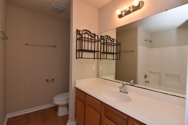 Building Photo - 12745 Lake Conroe Hills Dr