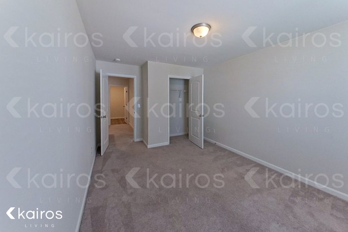 Building Photo - 834 VISTAMOUNT PATH