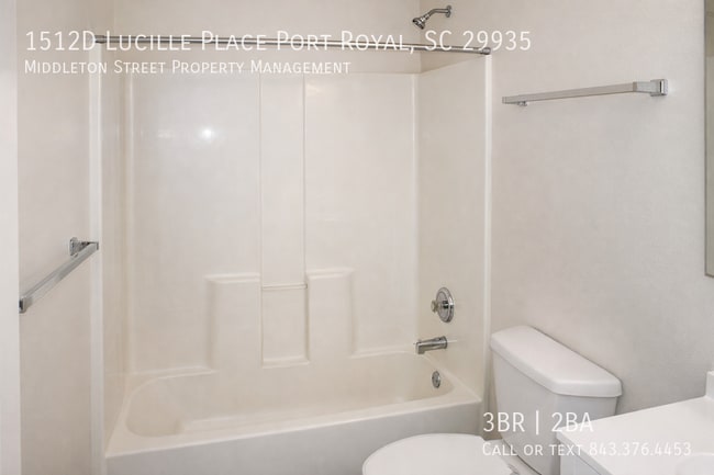 Building Photo - 1512D Lucille Place Port