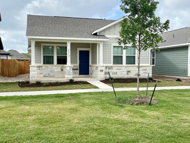 Building Photo - 2517 Pecan Island Dr