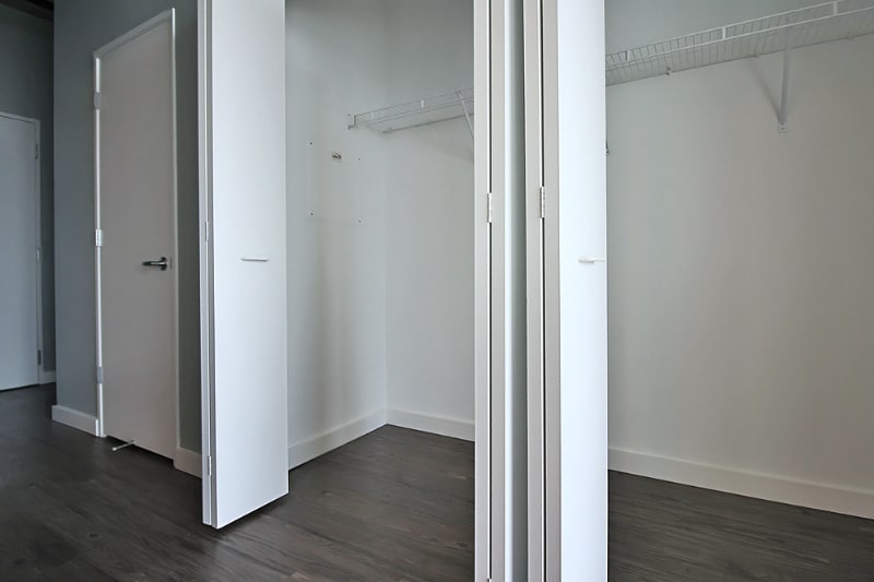 Building Photo - 1411 S Wabash Ave