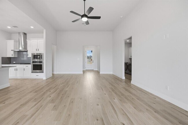 Building Photo - 114 Nandina Path