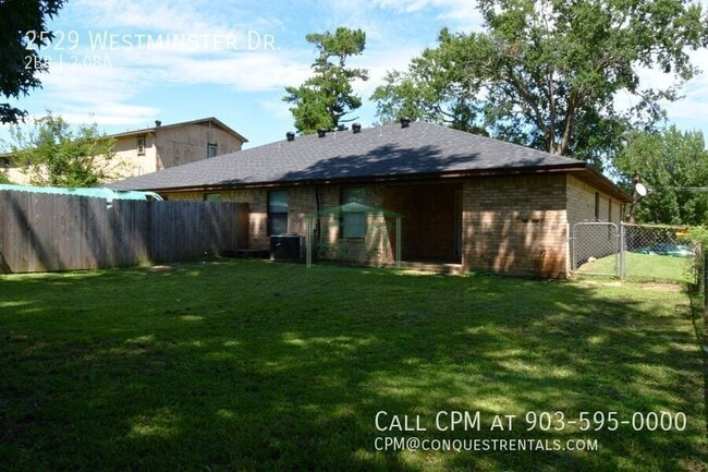 Building Photo - 2529 Westminster Dr